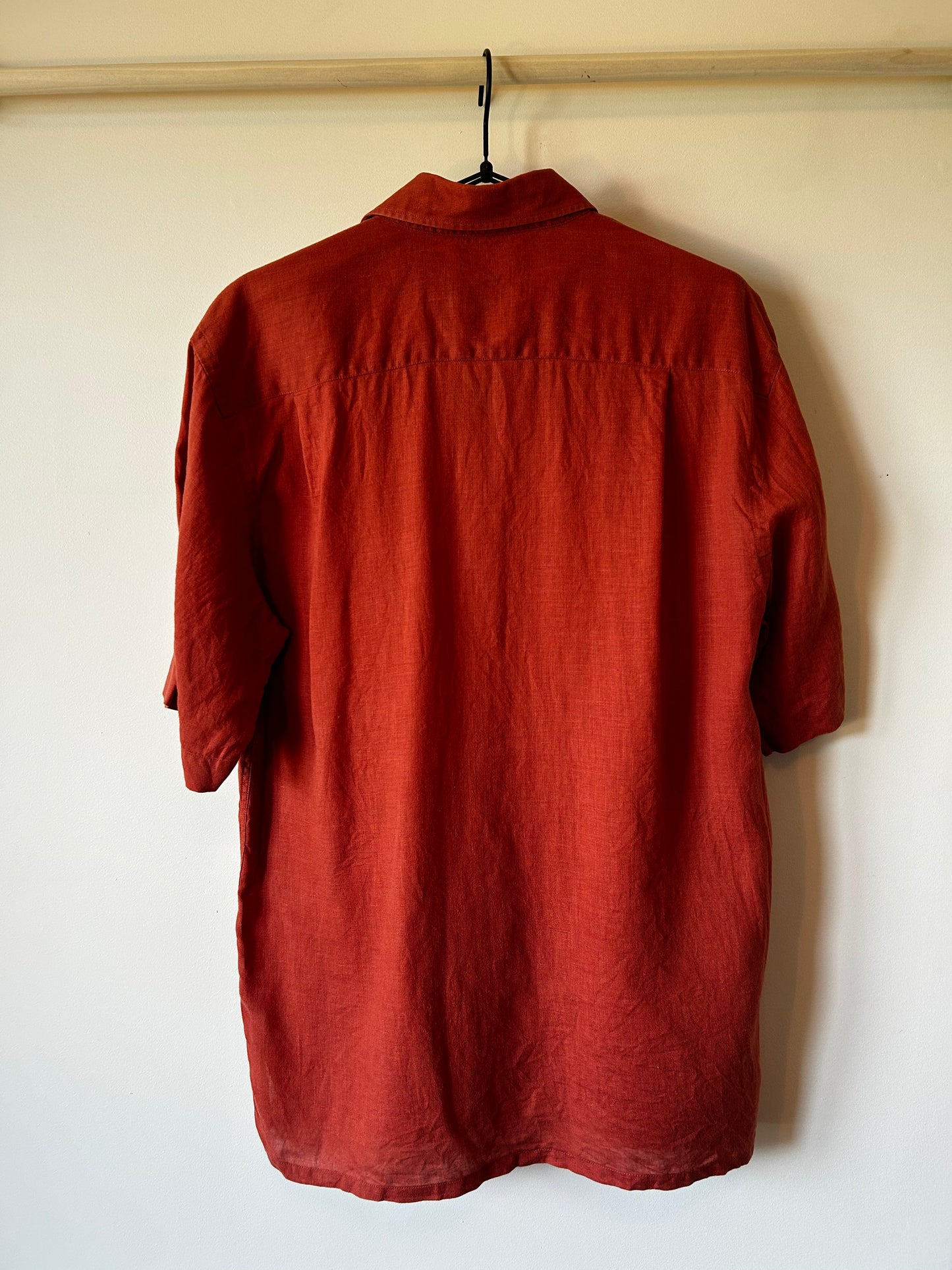 Harry Rosen Linen Button-Up (M)