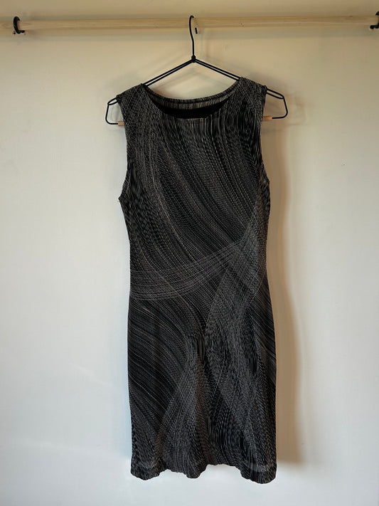 Ricki's Fitted Sleeveless Dress (XL)
