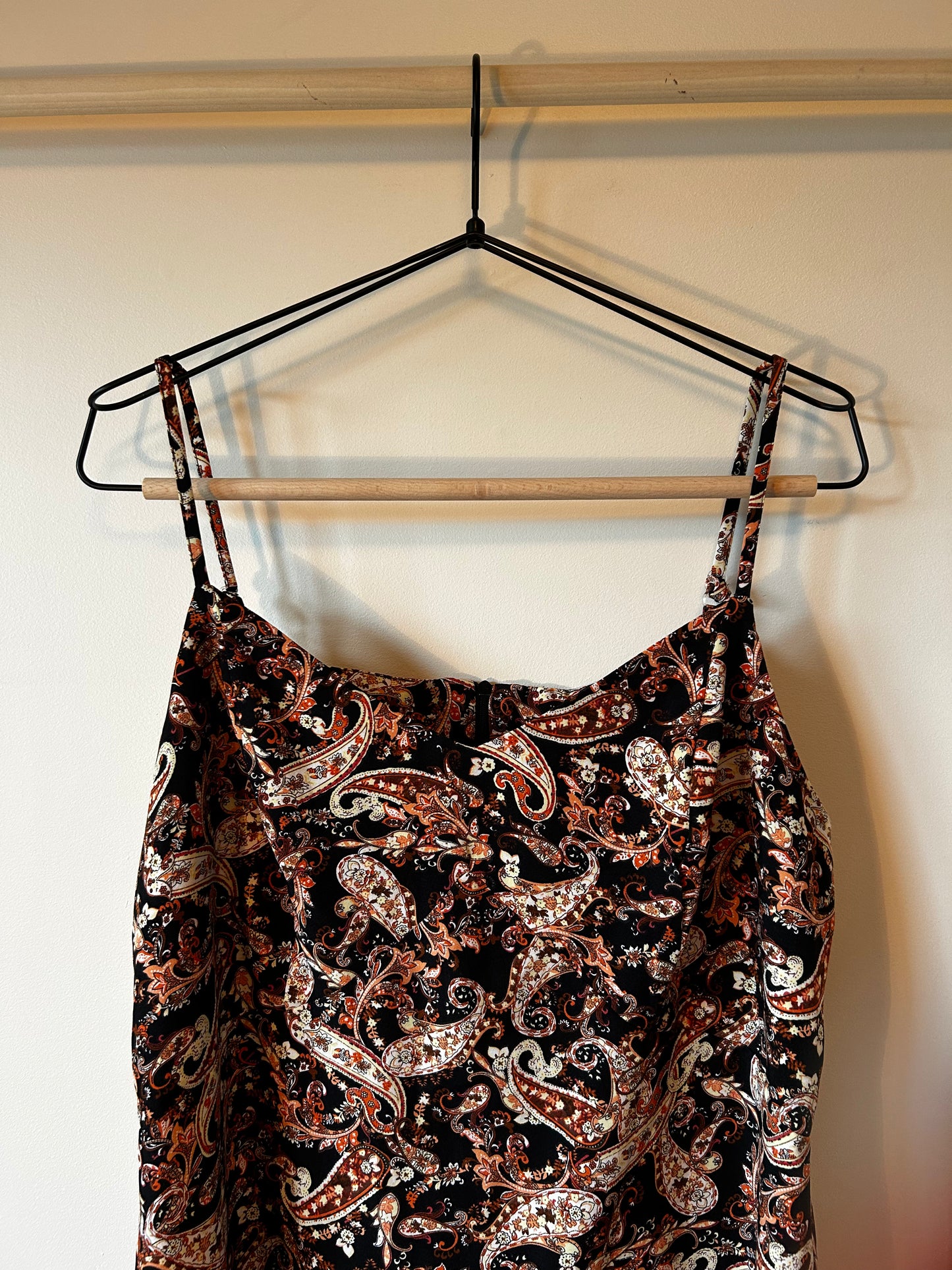 Spring & Summer Patterned Midi Dress (14)