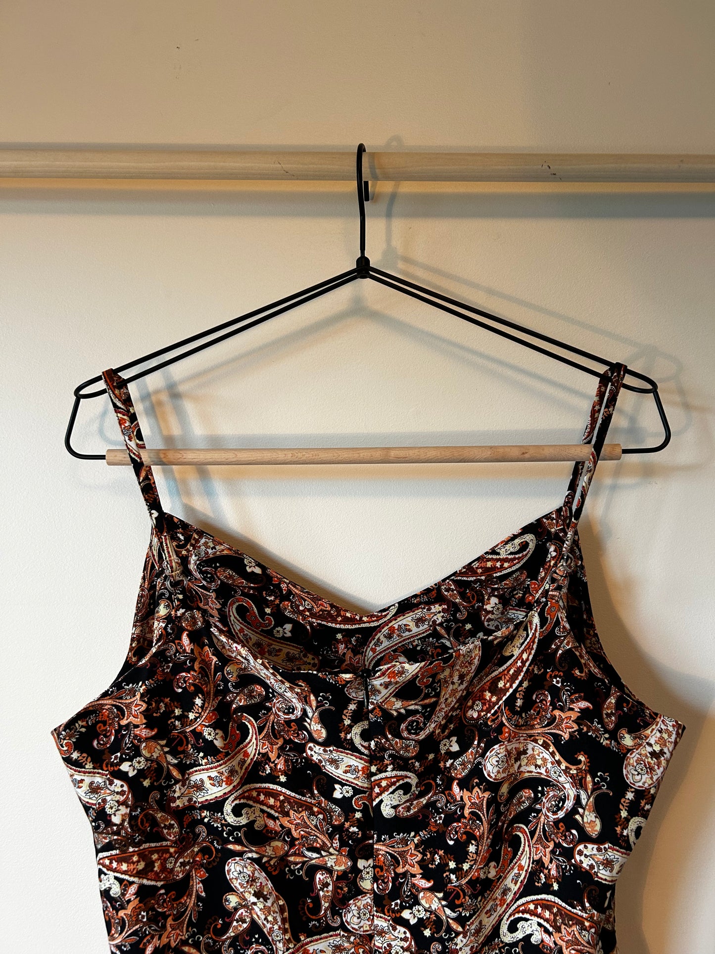 Spring & Summer Patterned Midi Dress (14)