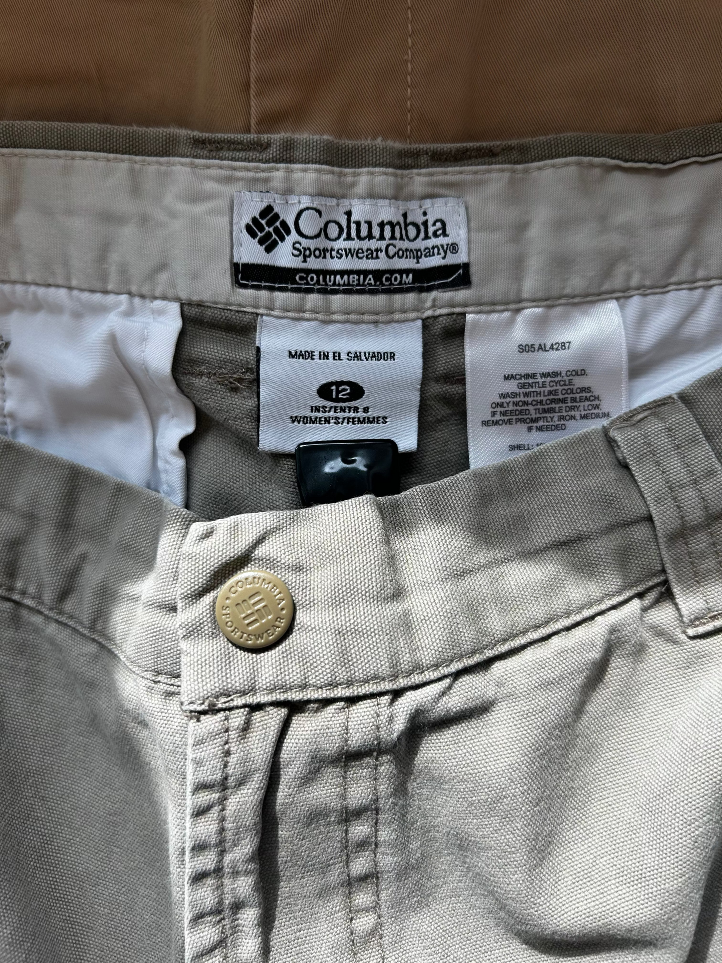 Columbia Hiking Shorts (12)