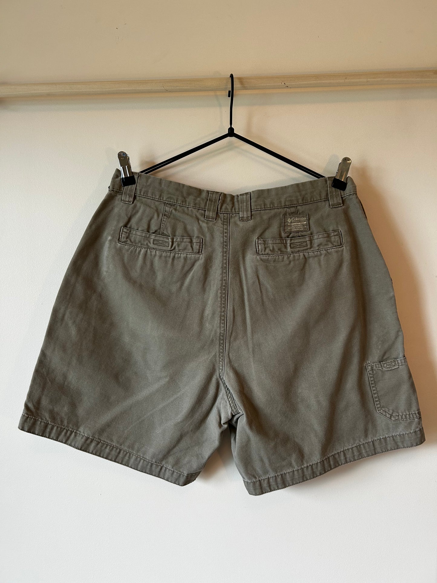 Columbia Hiking Shorts (12)