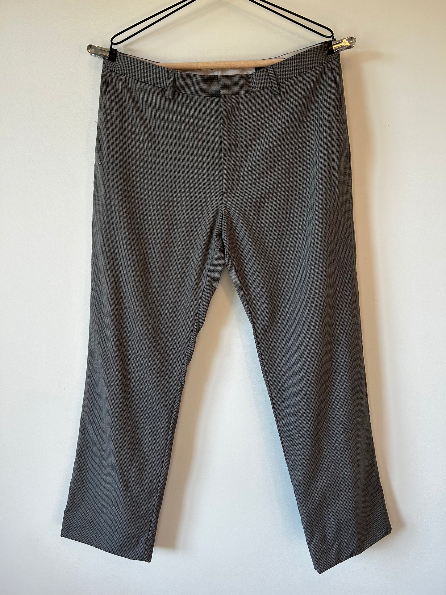 Banana Republic Slim Fit Dress Pants (34)