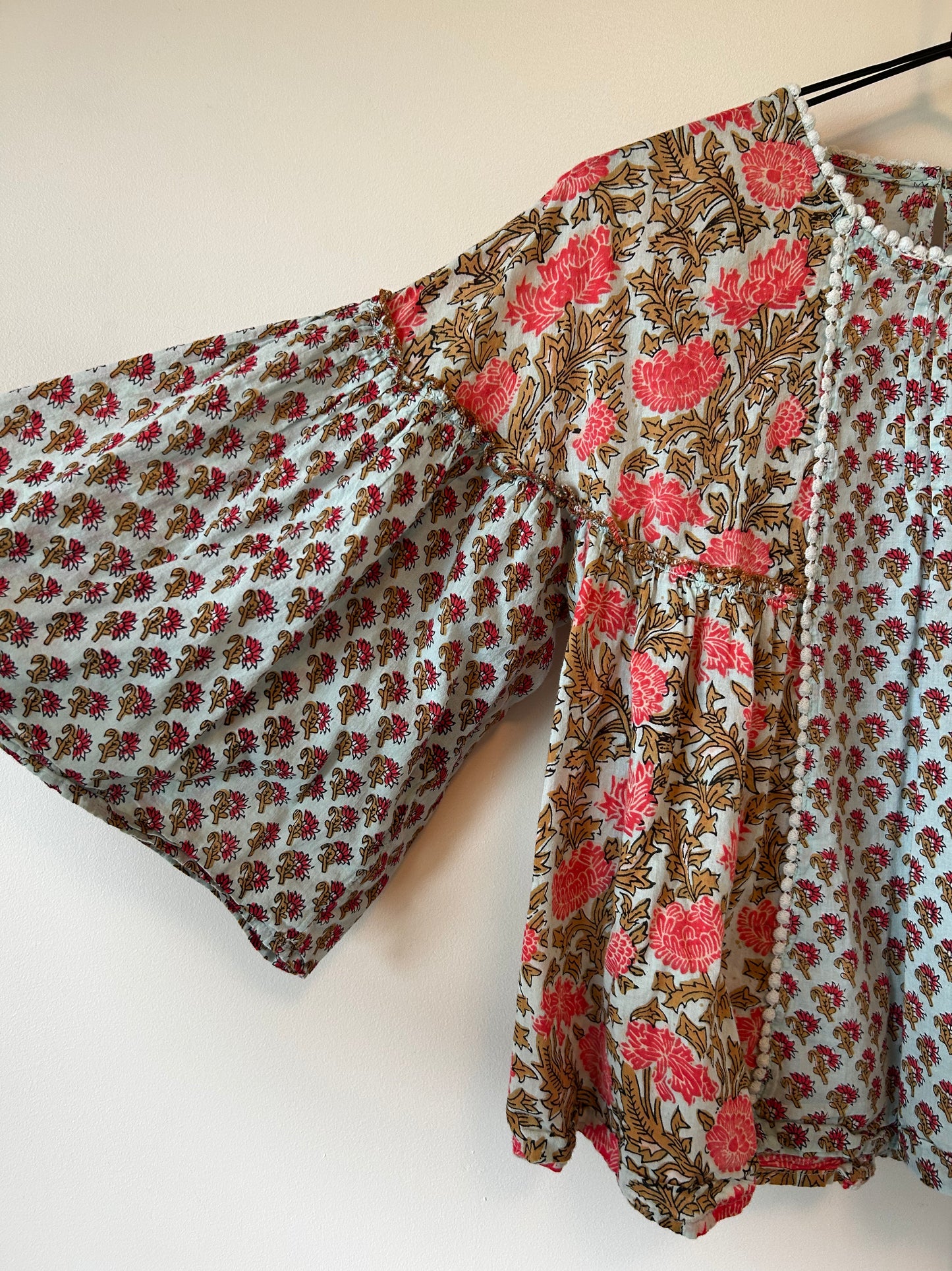 Rachel Zoe Floral Bell-Sleeve Blouse (M)