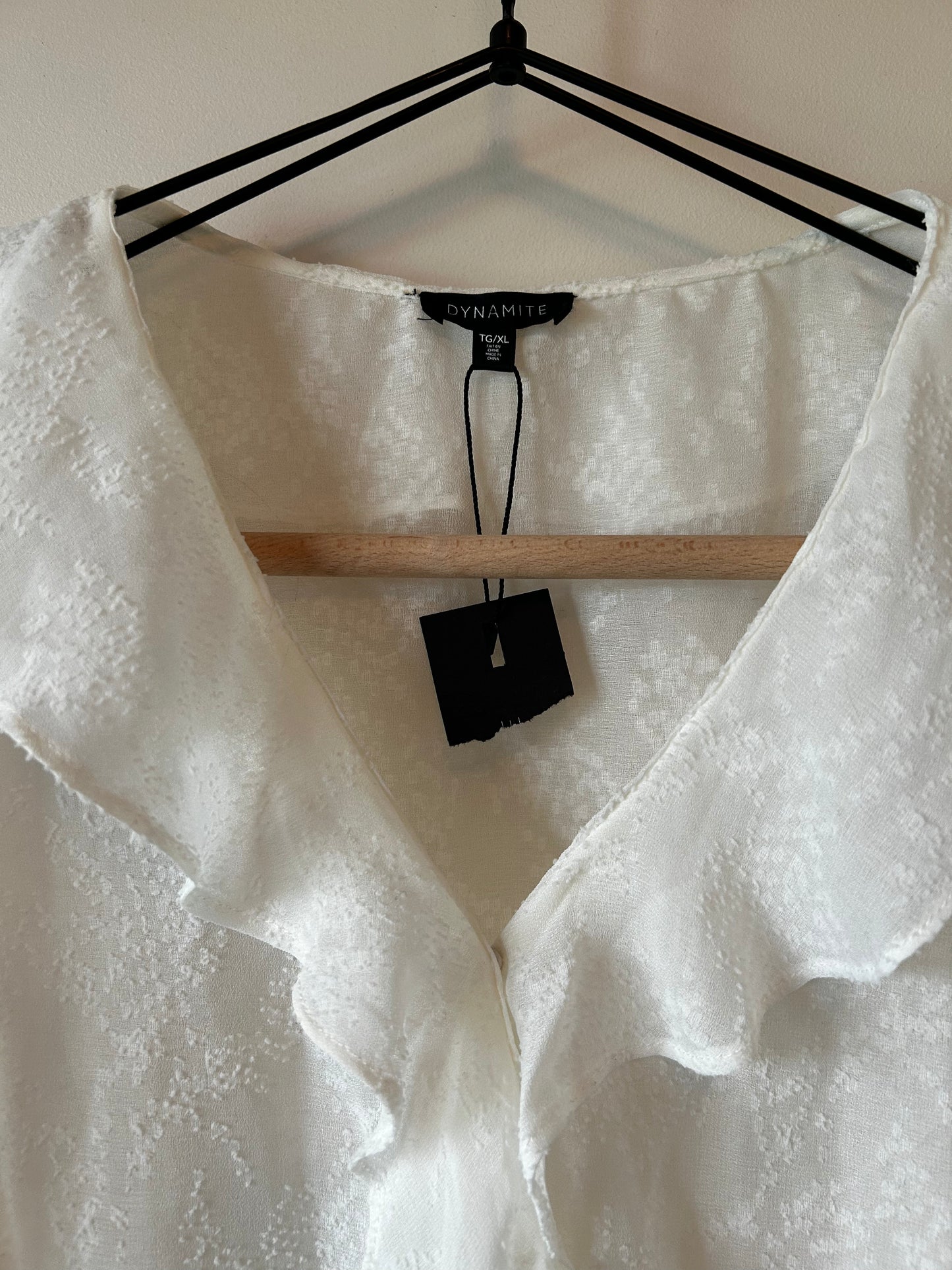 Dynamite Sheer Textured Blouse (XL)