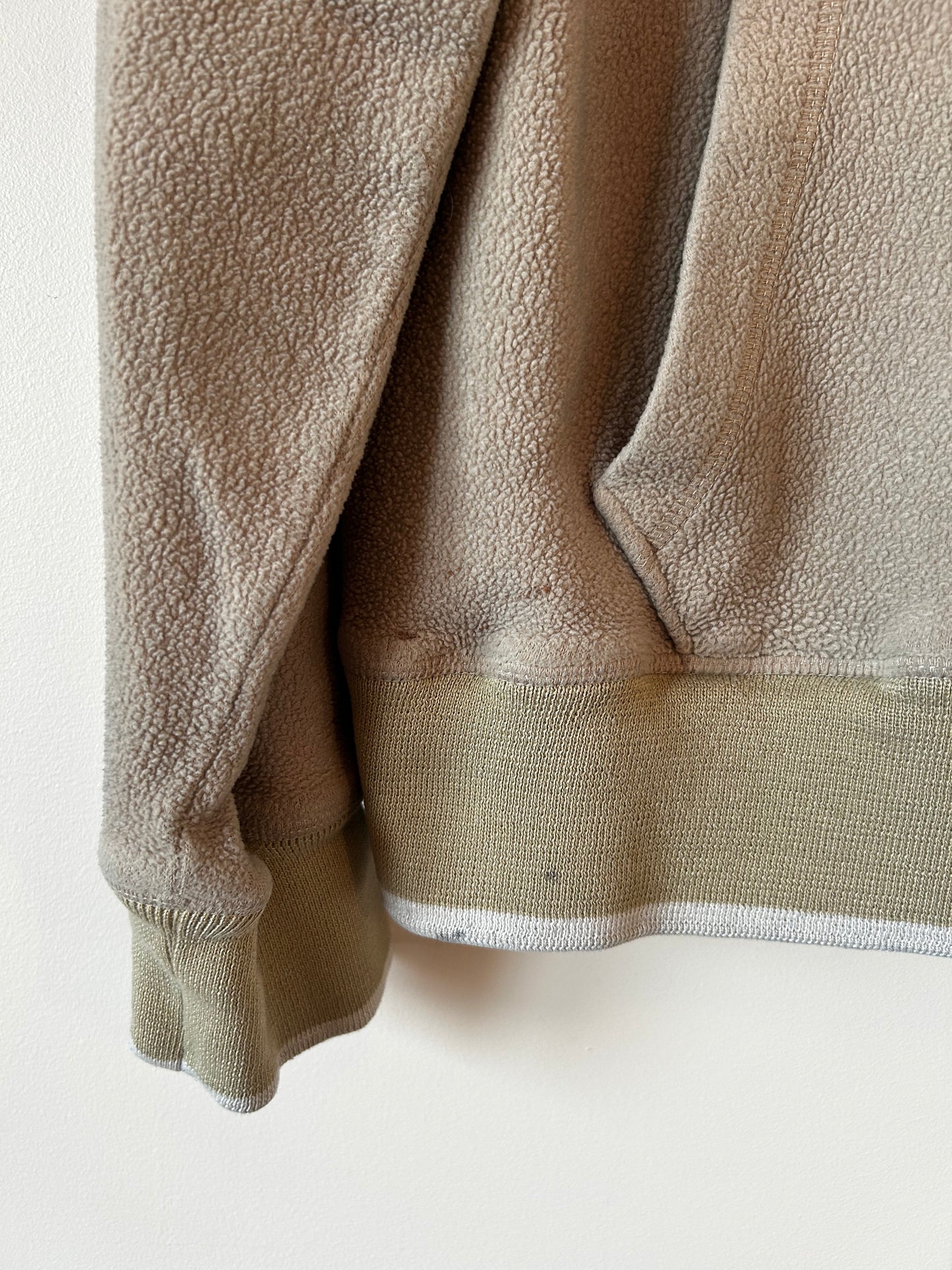 Vintage Roots Hoodie (M)