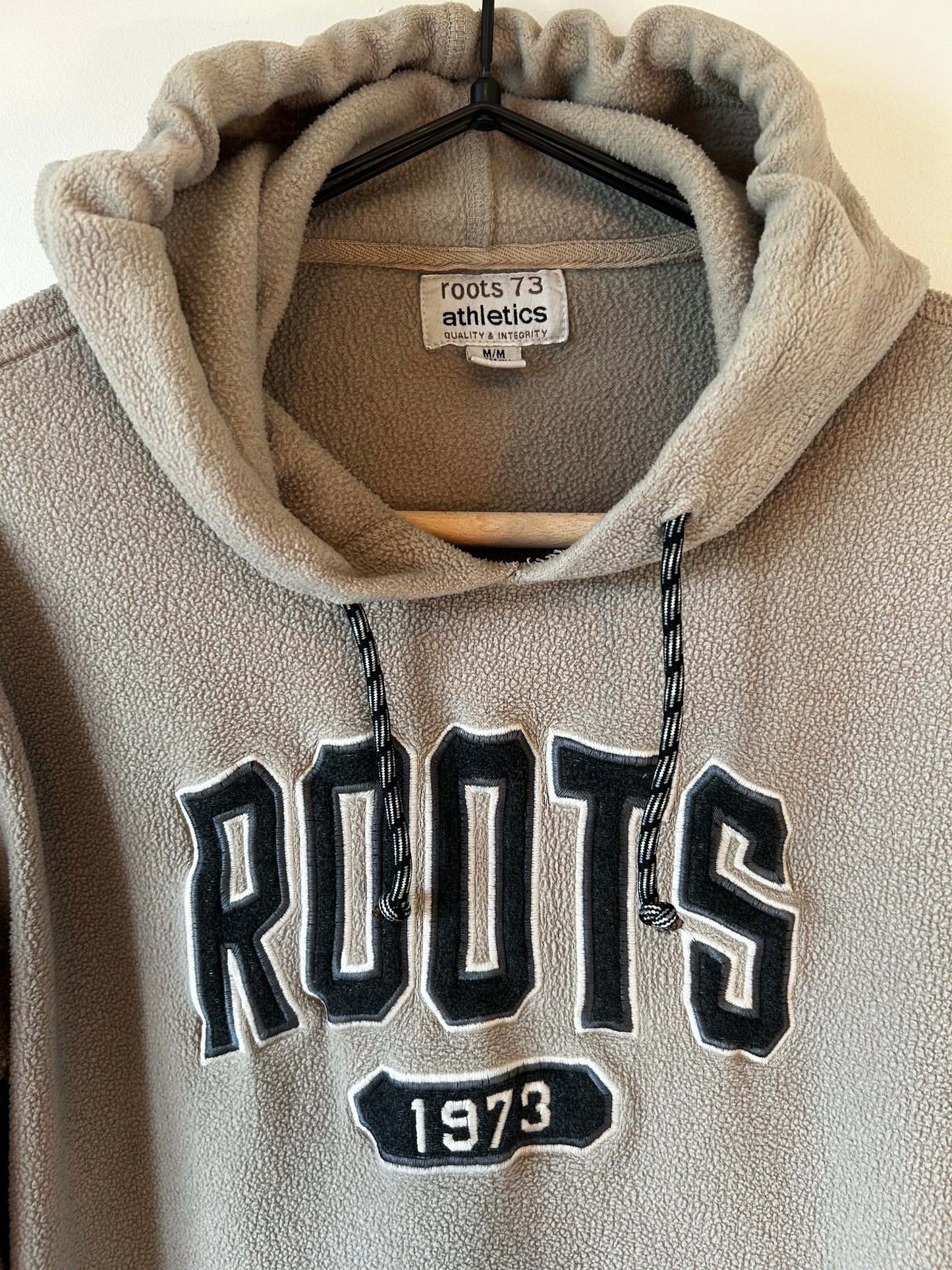 Vintage Roots Hoodie (M)
