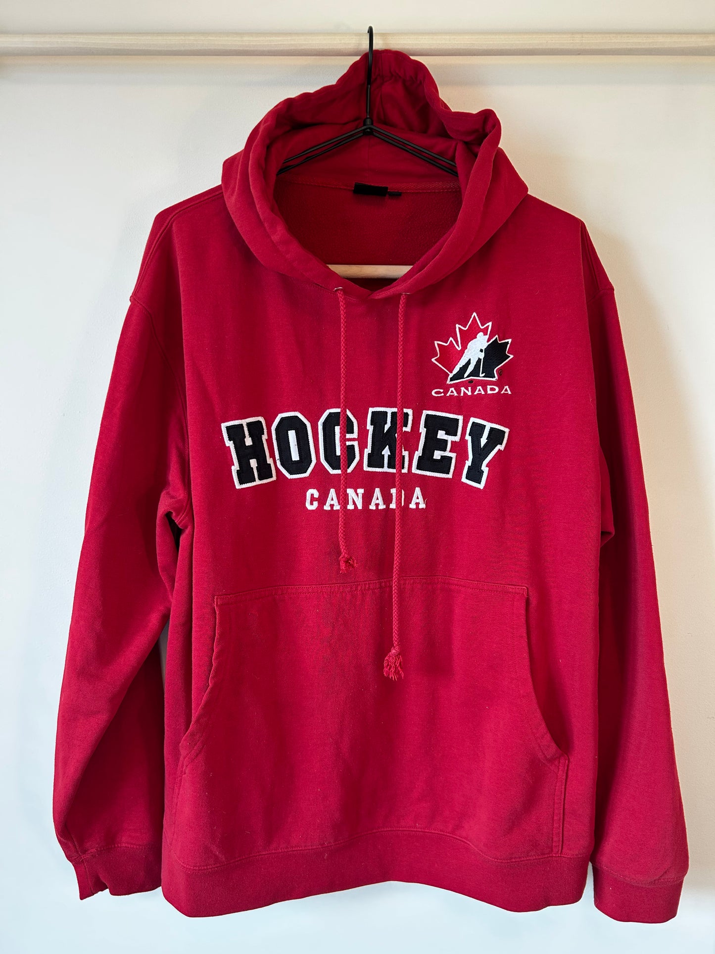 Hockey Canada Embroidered Hoodie (M)