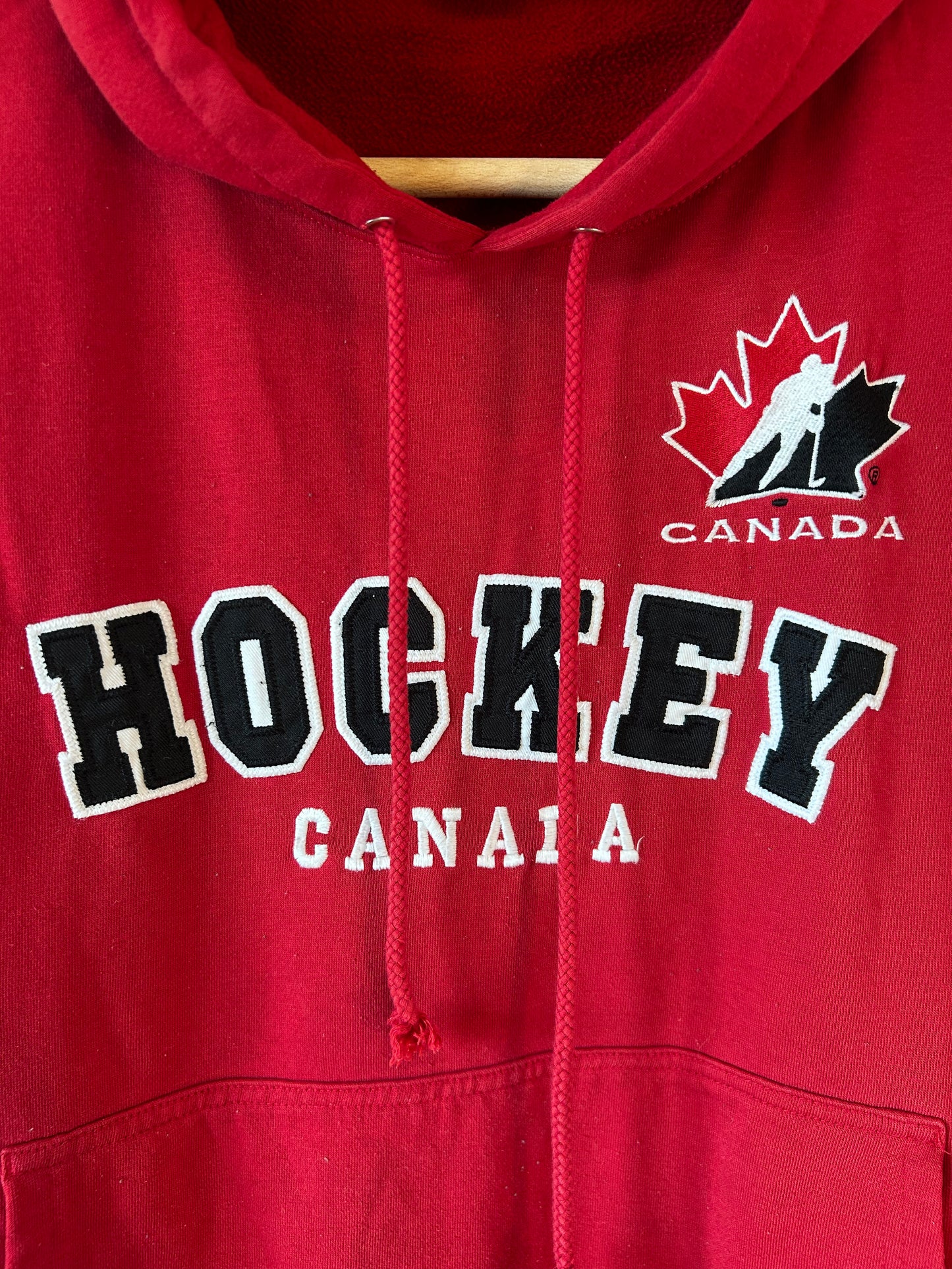 Hockey Canada Embroidered Hoodie (M)