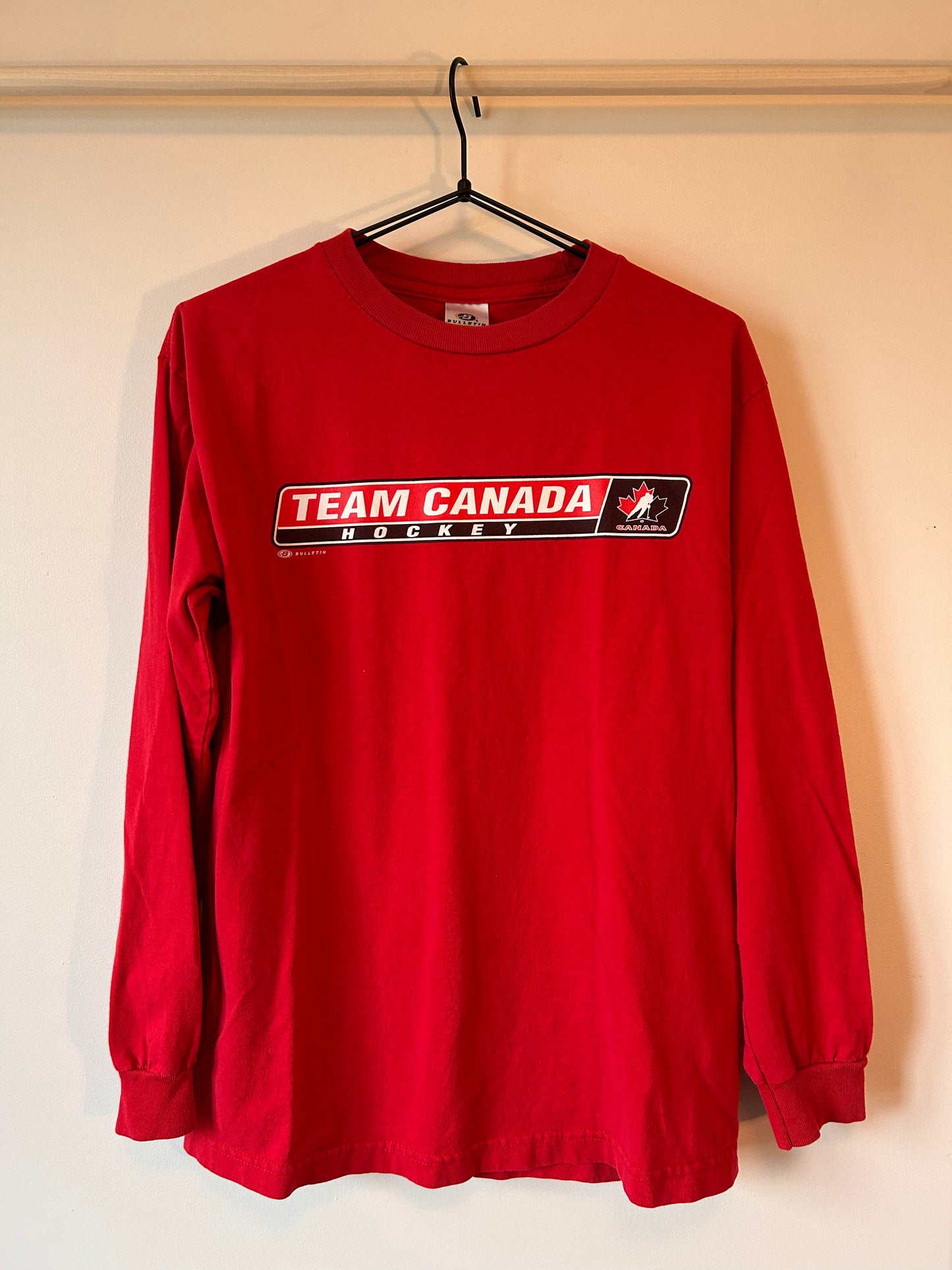 Team Canada Hockey Long-Sleeve Tee (M)