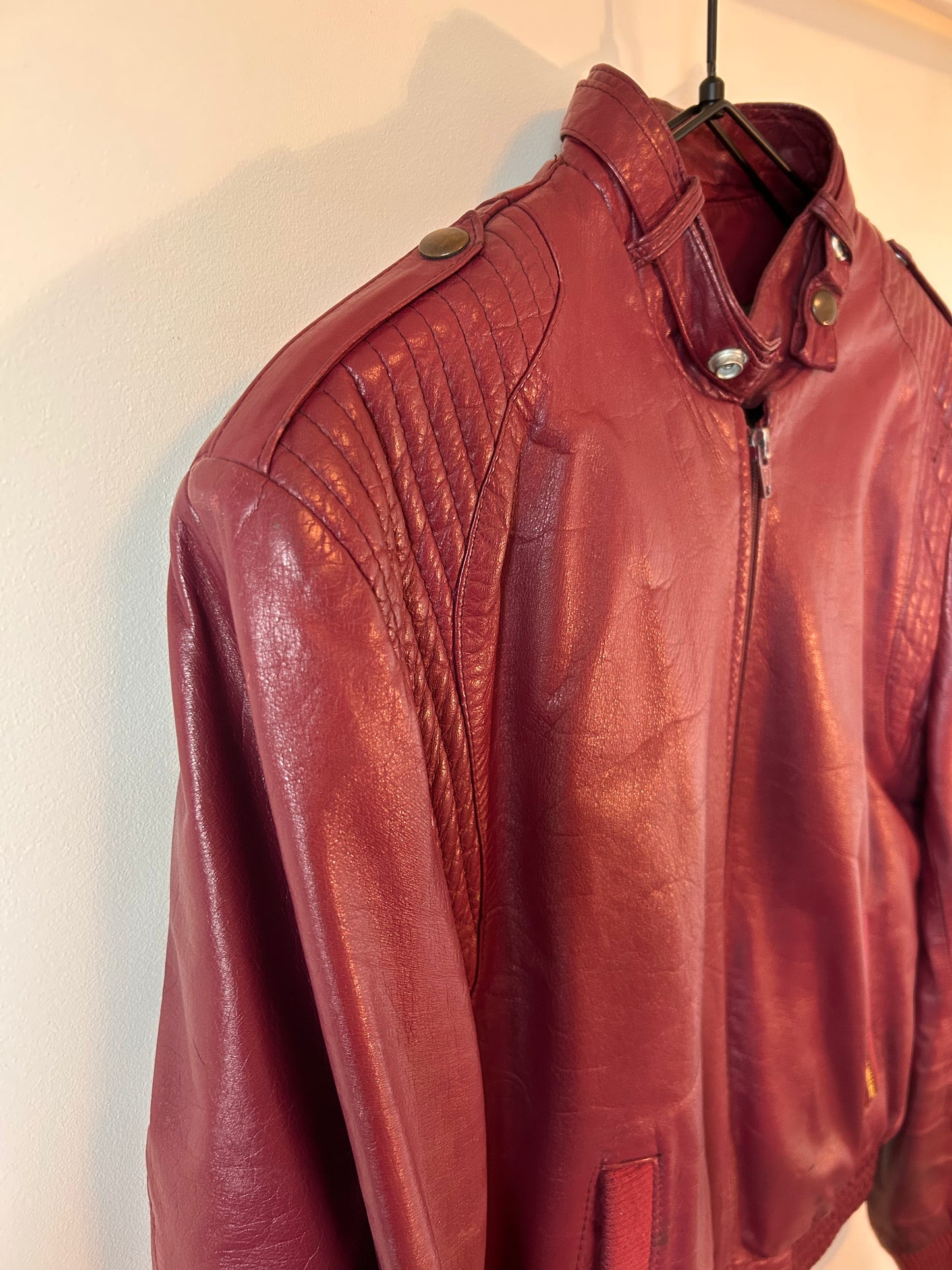 Vintage 1980s Sergio Valente Leather Jacket (44)
