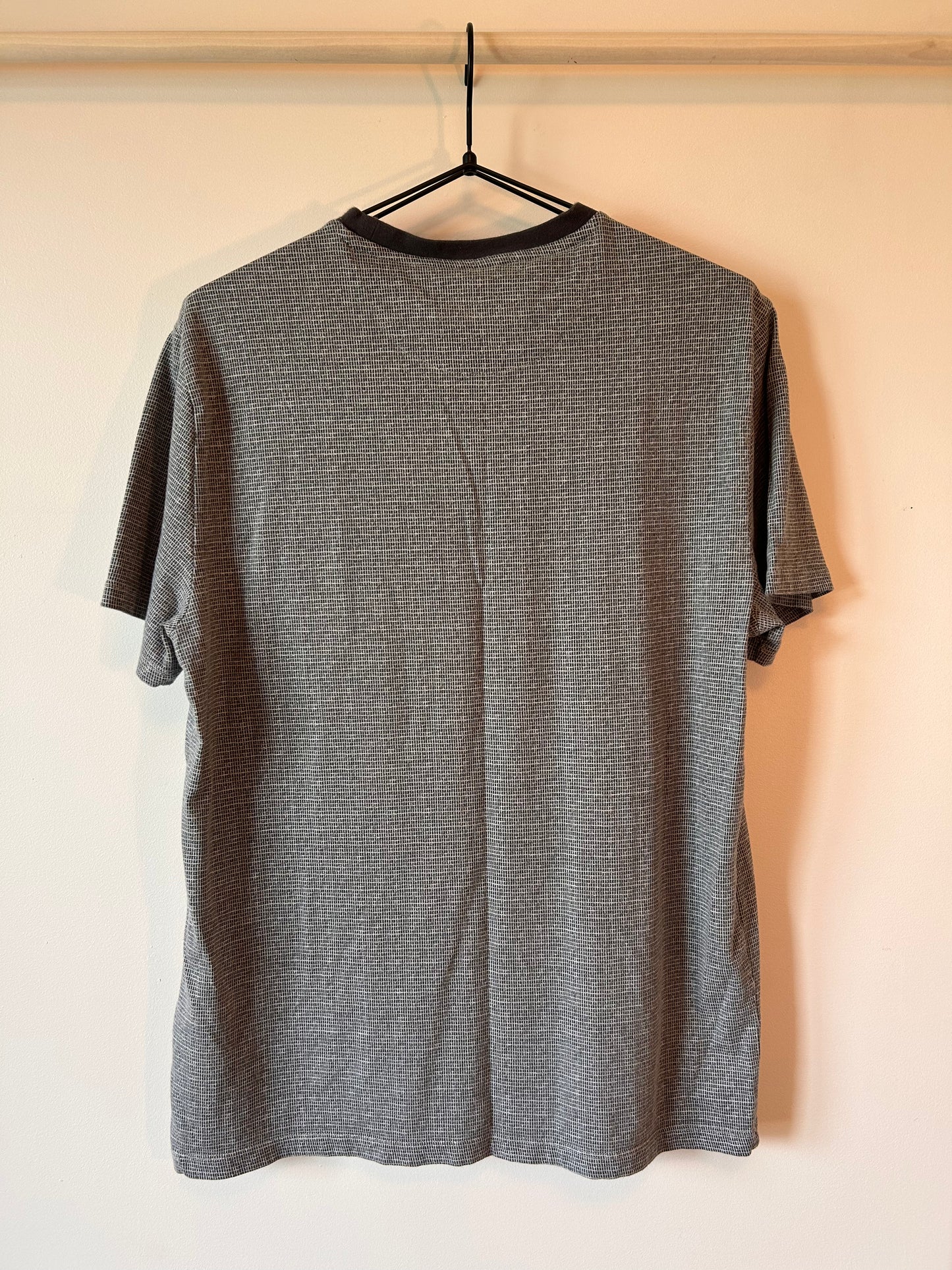 Calvin Klein Patterned Tee (M)