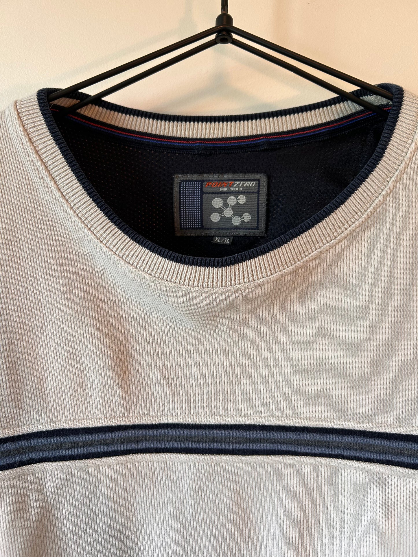 Point Zero Vintage Sweatshirt (XL)