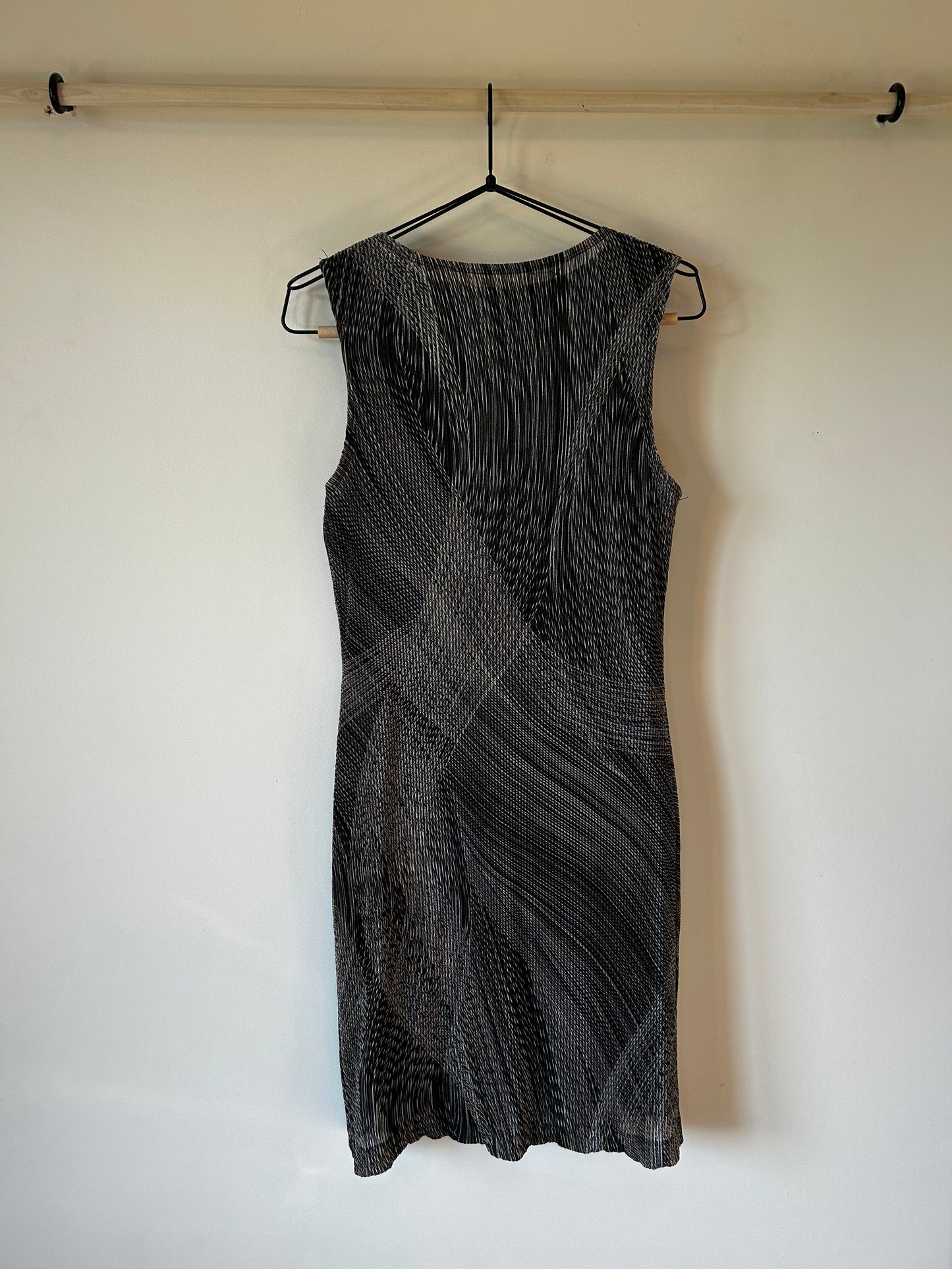 Ricki's Fitted Sleeveless Dress (XL)
