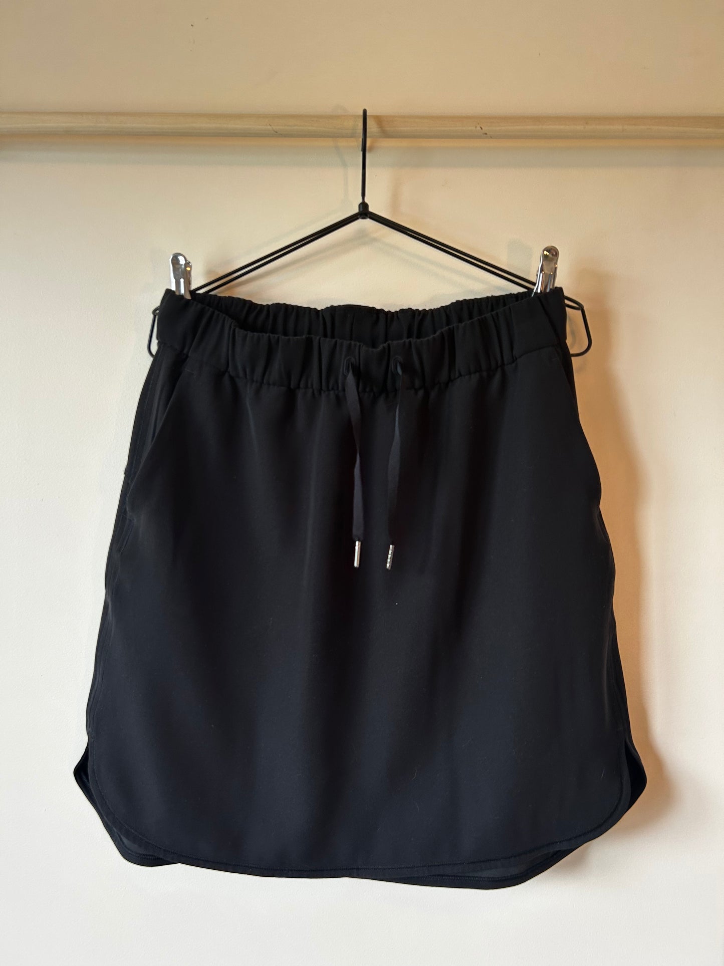 Lululemon Casual Skirt (10)
