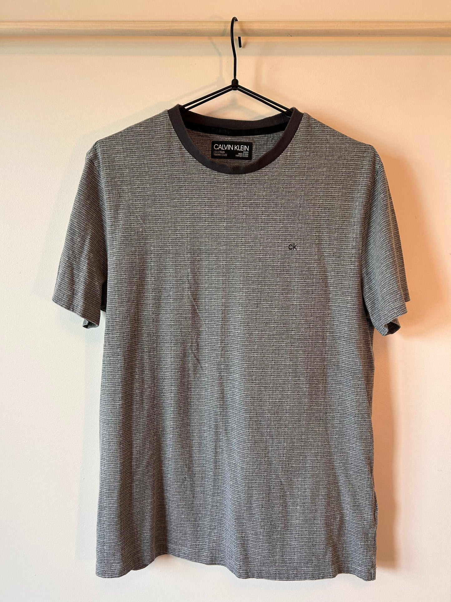 Calvin Klein Patterned Tee (M)